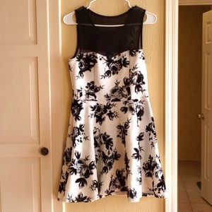 Size large Trixxi Dress